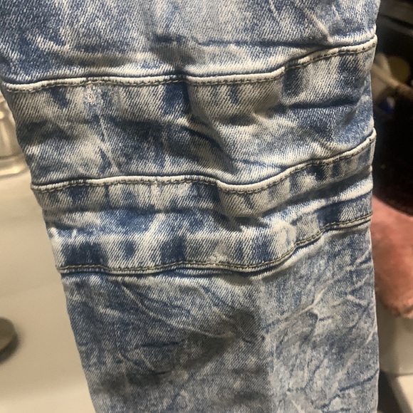 Evolution in design jeans - Picture 10 of 13